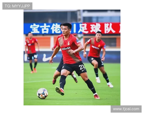 邵阳足球球星崛起的背后故事与成长历程探索